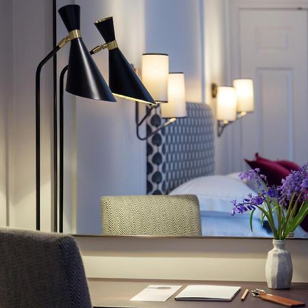 올드 파스니지 호텔 옥스퍼드 외부 사진 Floor lamp