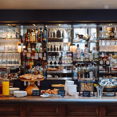 올드 파스니지 호텔 옥스퍼드 외부 사진 The bar at the restaurant